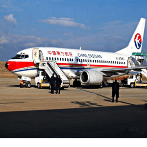 长沙黄花航空运输航空快运业稳步发展的原因是什么？